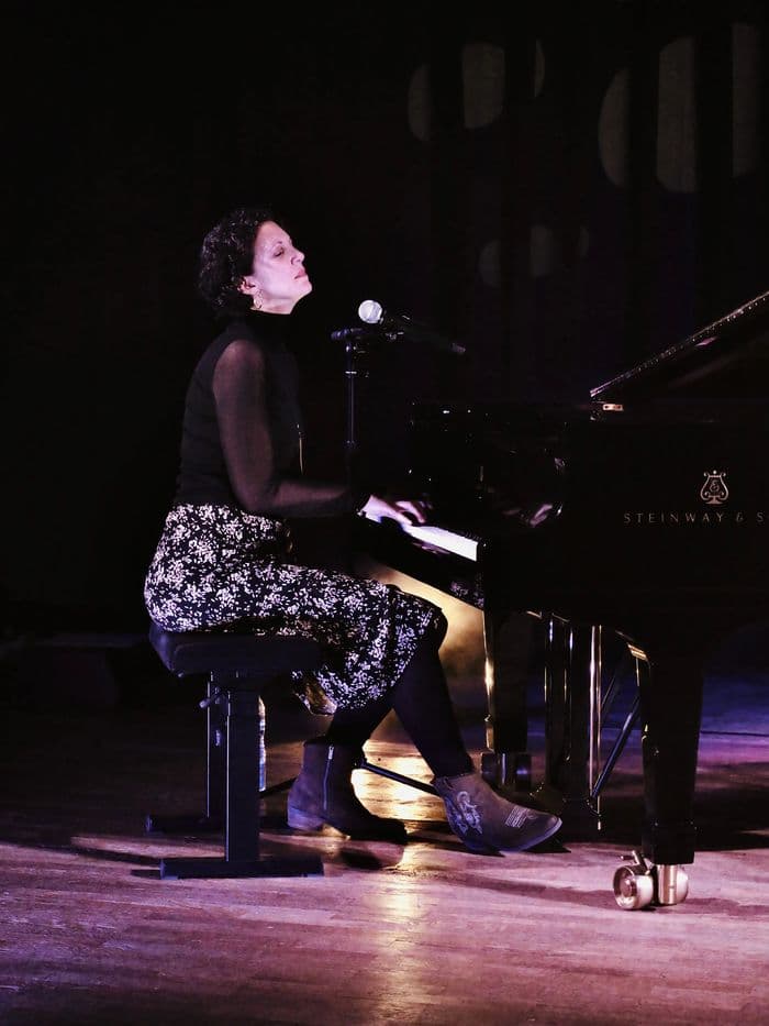 Affiche, Concert jazz avec Sabrina Yactine dans un jardin à Hasnon le 28/08