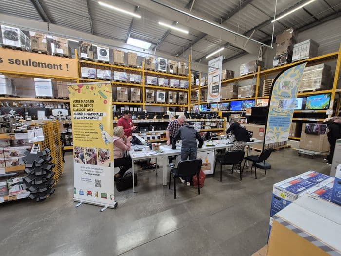 Affiche, Journée internationale de la réparation à Electro Dépôt Cambrai