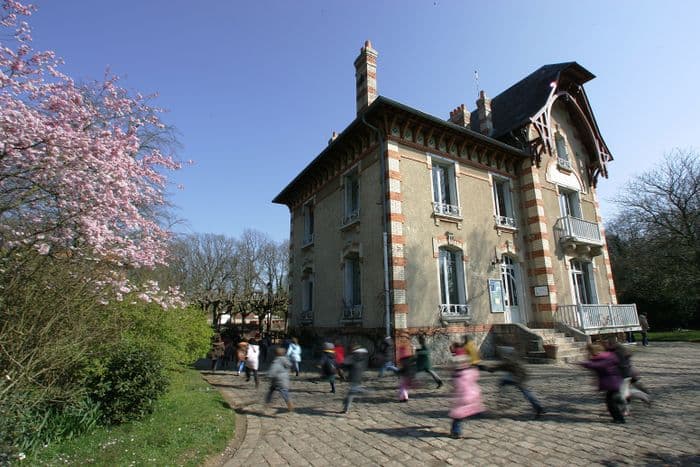 Affiche, Portes ouvertes à la Maison de l'environnement : visites flash du pavillon historique, musique, cuisson de petits pains