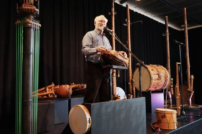 Affiche, Visite d'un atelier de lutherie de vielles à roue, démonstration musicale