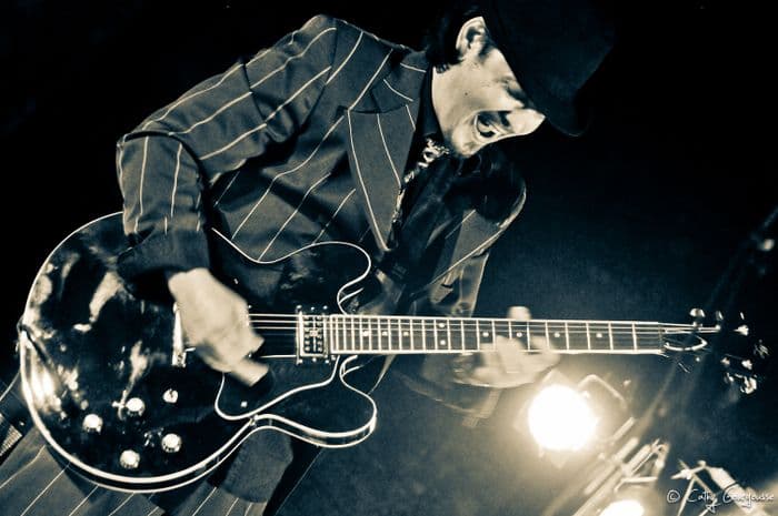 Affiche, Mister Tchang & Easy Money en concert pour le Folk Club de Cahors avec de blues électrique